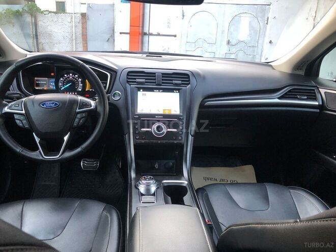 Ford Fusion 2018, 31,200 km - 2.0 l - Bakı