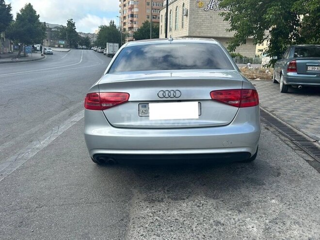 Audi A4 2012, 250,000 km - 2.0 l - Bakı