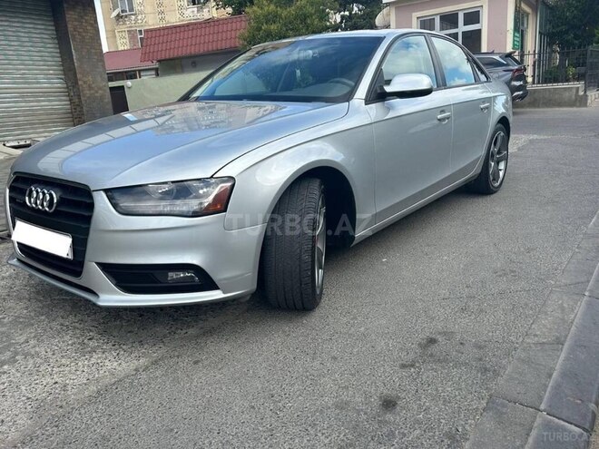 Audi A4 2012, 250,000 km - 2.0 l - Bakı