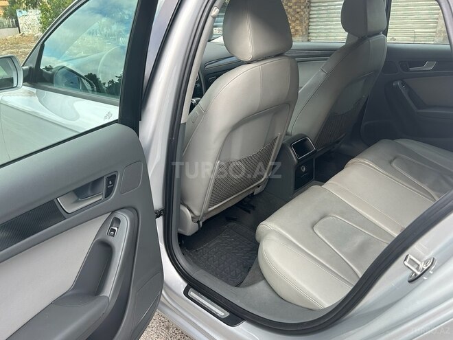 Audi A4 2012, 250,000 km - 2.0 l - Bakı