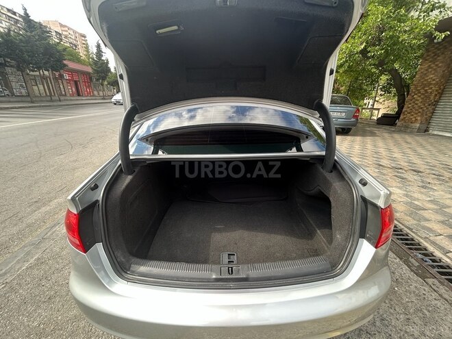 Audi A4 2012, 250,000 km - 2.0 l - Bakı