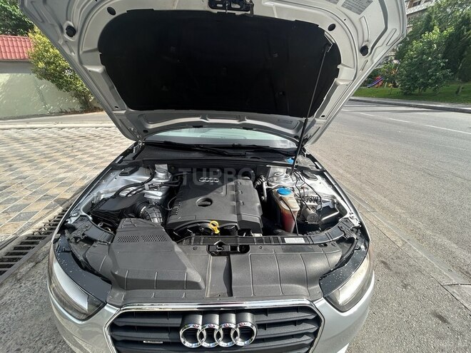 Audi A4 2012, 250,000 km - 2.0 l - Bakı