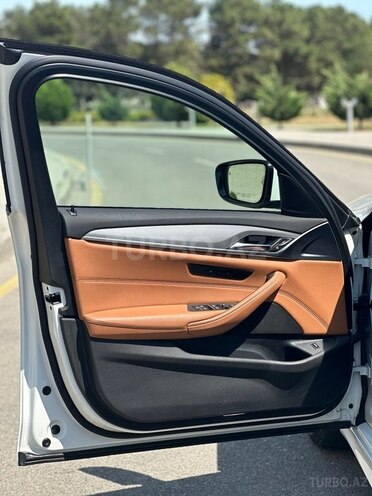 BMW 520 2017, 112,000 km - 2.0 l - Bakı