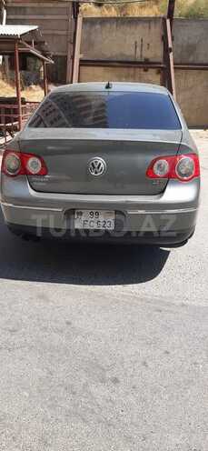 Volkswagen Passat 2005, 425,000 km - 2.0 l - Bakı