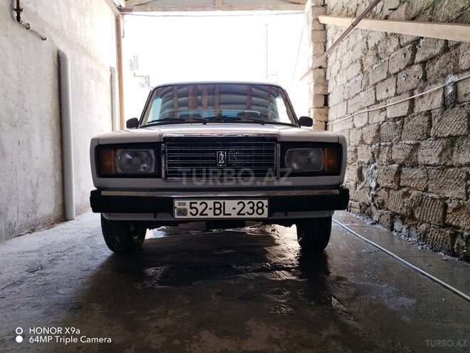 LADA (VAZ) 2107 2005, 80,000 km - 1.6 л - Bakı