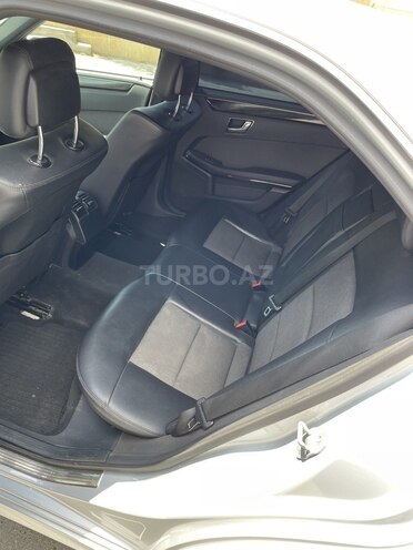 Mercedes E 220 2010, 234,573 km - 2.2 л - Bakı