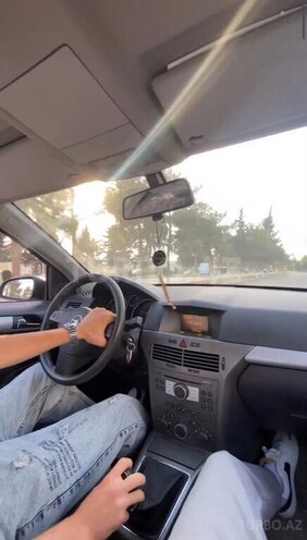 Opel Astra 2005, 220,000 km - 1.4 l - Sumqayıt