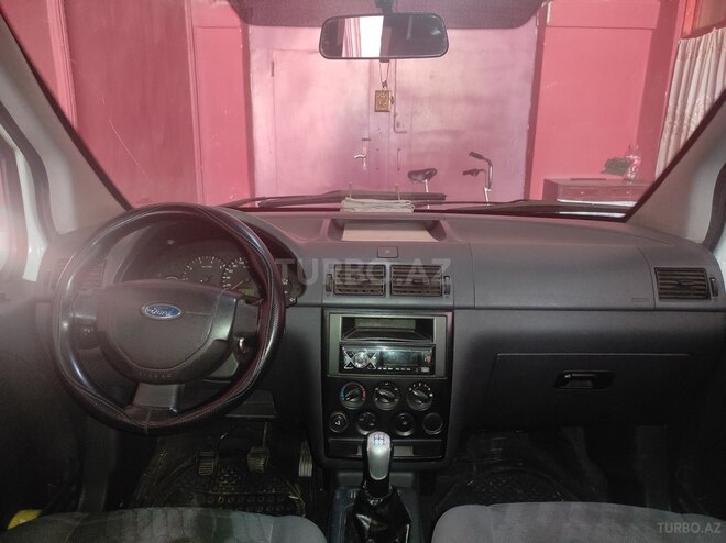 Ford Tourneo Connect 2008, 749,286 km - 1.8 л - Bakı
