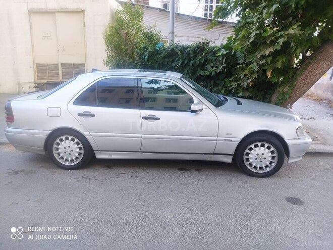 Mercedes C 220 1998, 287,980 km - 2.2 l - Bakı