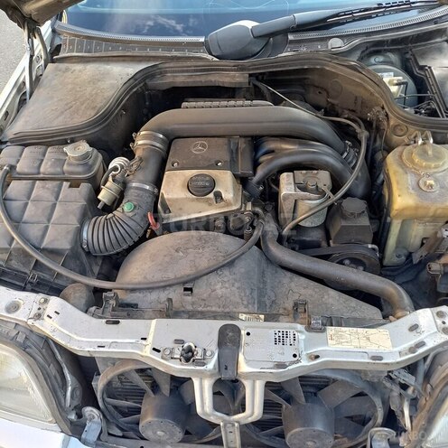 Mercedes C 220 1998, 287,980 km - 2.2 l - Bakı