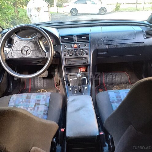 Mercedes C 220 1998, 287,980 km - 2.2 l - Bakı
