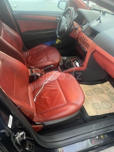 Opel Astra 2006, 244,000 km - 1.3 l - Bakı