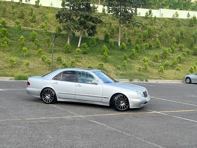 Mercedes E 320 2000, 340,000 km - 3.2 l - Bakı
