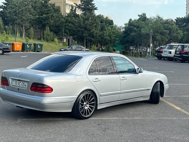 Mercedes E 320 2000, 340,000 km - 3.2 l - Bakı