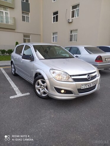 Opel Astra 2008, 260,000 km - 1.4 l - Bakı