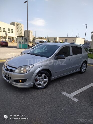 Opel Astra 2008, 260,000 km - 1.4 l - Bakı
