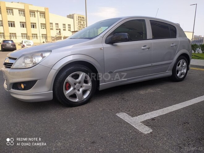 Opel Astra 2008, 260,000 km - 1.4 l - Bakı