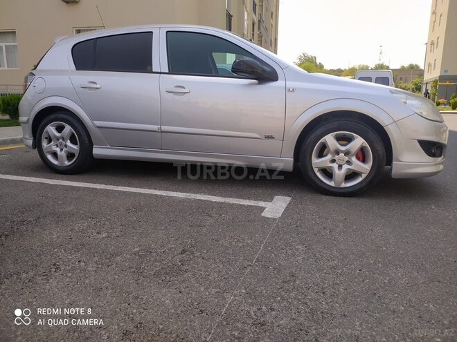 Opel Astra 2008, 260,000 km - 1.4 l - Bakı