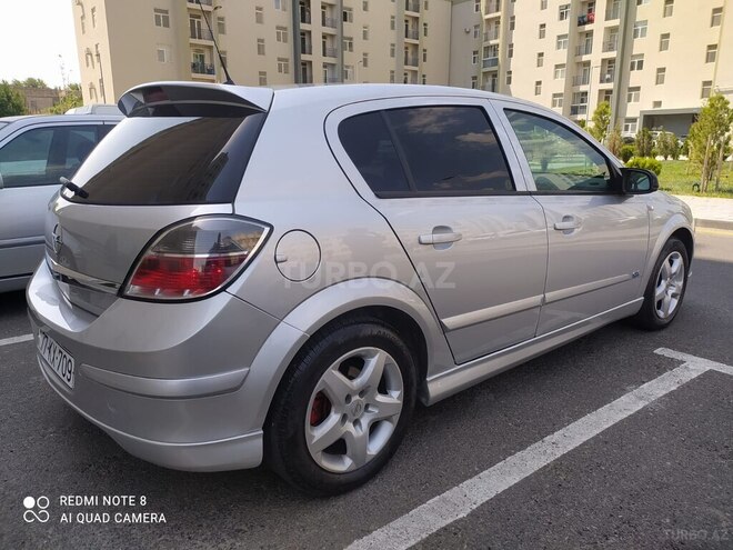 Opel Astra 2008, 260,000 km - 1.4 l - Bakı