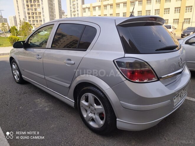 Opel Astra 2008, 260,000 km - 1.4 l - Bakı