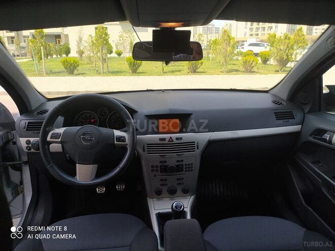 Opel Astra 2008, 260,000 km - 1.4 l - Bakı