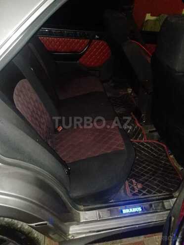 Mercedes E 280 1995, 300,000 km - 2.8 l - Bakı