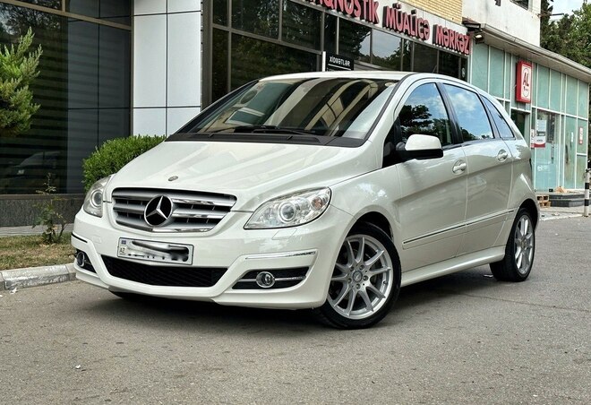 Mercedes B 170 2008, 149,000 km - 1.7 l - Bakı