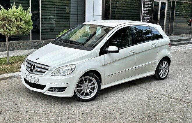 Mercedes B 170 2008, 149,000 km - 1.7 l - Bakı