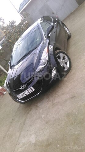 Hyundai Elantra 2013, 136,000 km - 1.8 л - Bakı