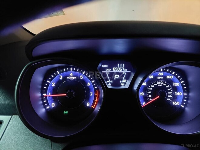 Hyundai Elantra 2013, 136,000 km - 1.8 л - Bakı