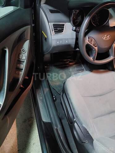 Hyundai Elantra 2013, 136,000 km - 1.8 л - Bakı
