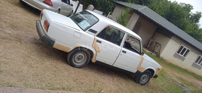 LADA (VAZ) 2107 2004, 200,000 km - 1.5 l - Bakı