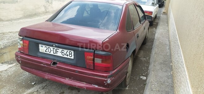 Opel Vectra 1995, 285,000 km - 1.8 l - Gəncə