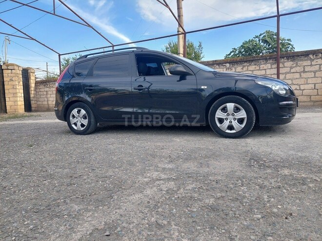 Hyundai i30 2009, 246,000 km - 1.4 л - Bərdə