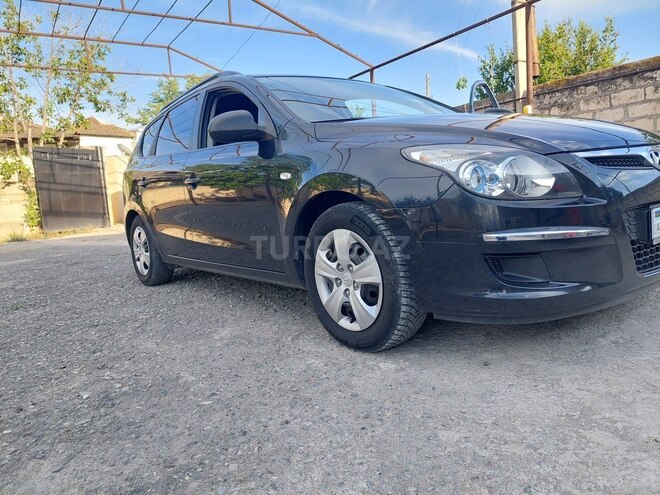 Hyundai i30 2009, 246,000 km - 1.4 л - Bərdə