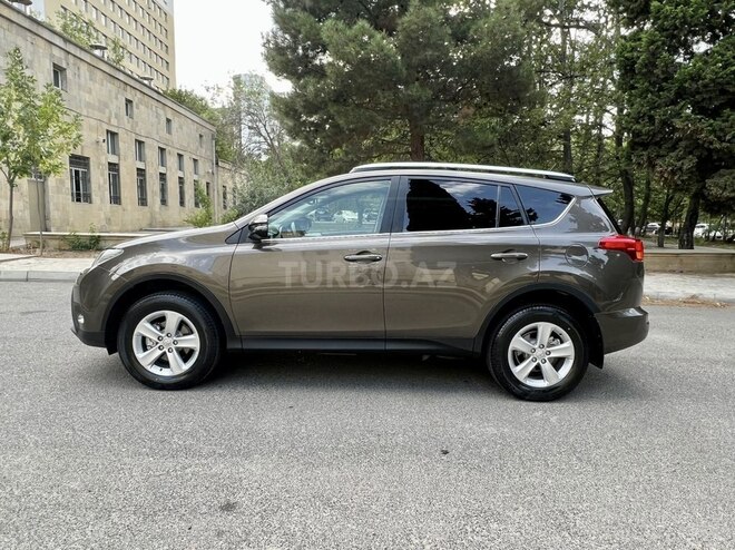 Toyota RAV4 2014, 141,000 km - 2.5 l - Bakı