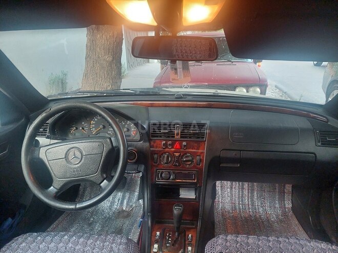 Mercedes C 200 1999, 430,000 km - 2.0 л - Bakı