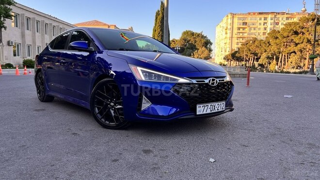 Hyundai Elantra 2019, 44,800 km - 1.6 l - Bakı