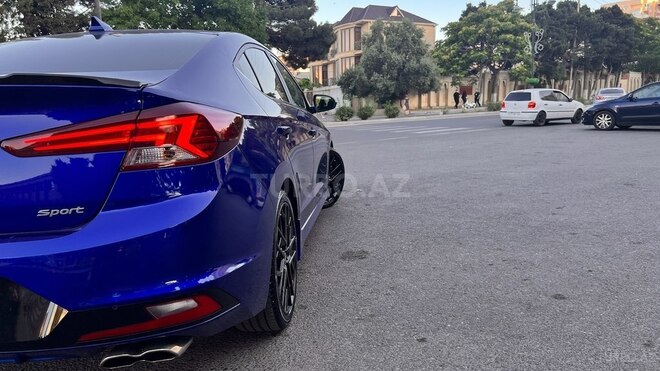 Hyundai Elantra 2019, 44,800 km - 1.6 l - Bakı