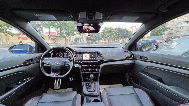 Hyundai Elantra 2019, 44,800 km - 1.6 l - Bakı