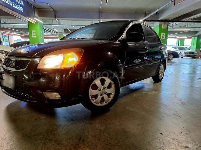 Kia Rio 2011, 200,000 km - 1.4 l - Bakı