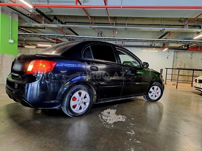 Kia Rio 2011, 200,000 km - 1.4 l - Bakı