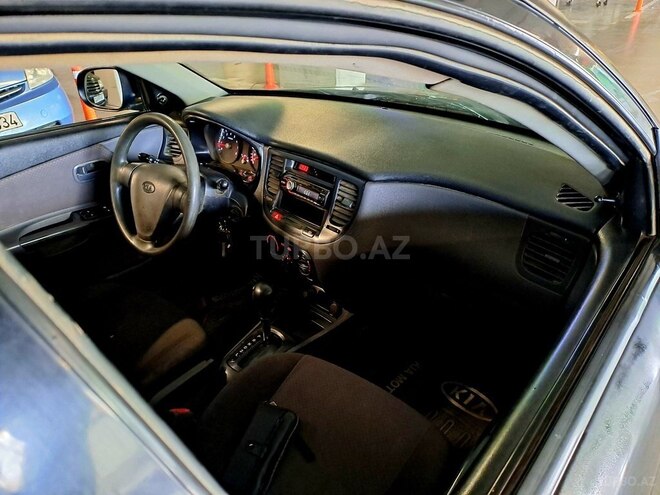 Kia Rio 2011, 200,000 km - 1.4 l - Bakı