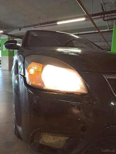 Kia Rio 2011, 200,000 km - 1.4 l - Bakı
