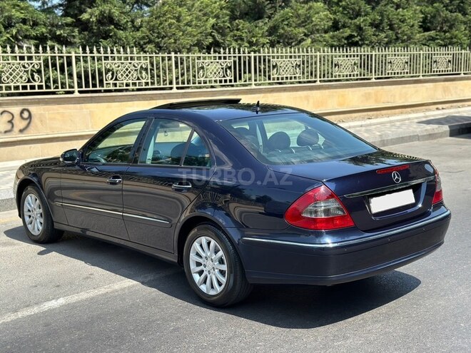 Mercedes E 220 2006, 301,000 km - 2.2 l - Bakı