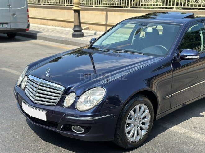 Mercedes E 220 2006, 301,000 km - 2.2 l - Bakı