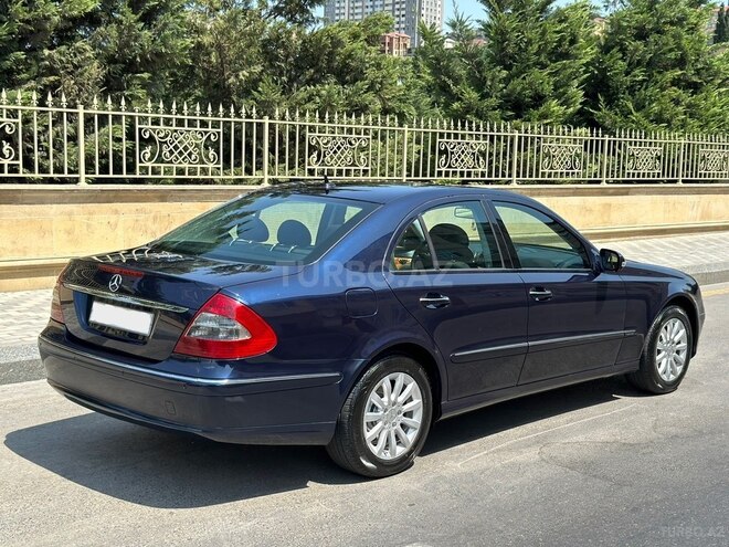 Mercedes E 220 2006, 301,000 km - 2.2 l - Bakı