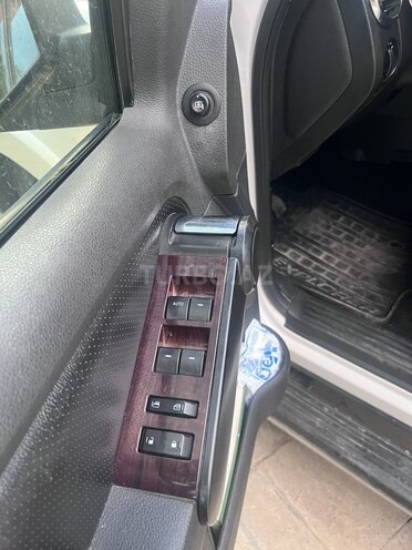 Ford Explorer 2010, 227,000 km - 4.0 l - Bakı