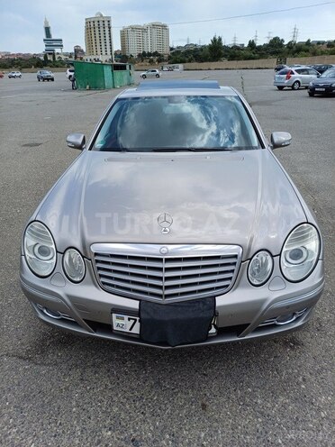 Mercedes E 220 2006, 221,000 km - 2.2 л - Bakı