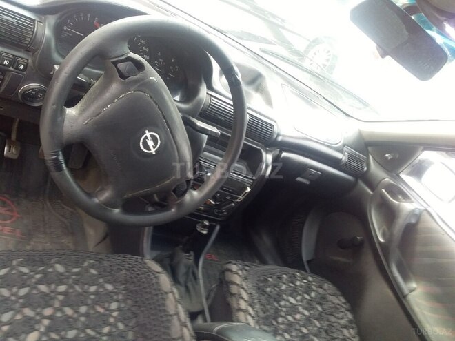 Opel Astra 1998, 500,000 km - 1.7 l - Cəlilabad